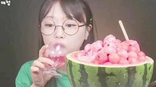 吃瓜小甜妹冰块,冰爽来袭！揭秘吃瓜小甜妹的冰块魅力